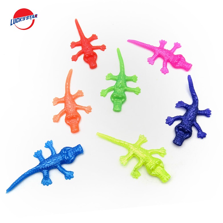 stretchable crocodile